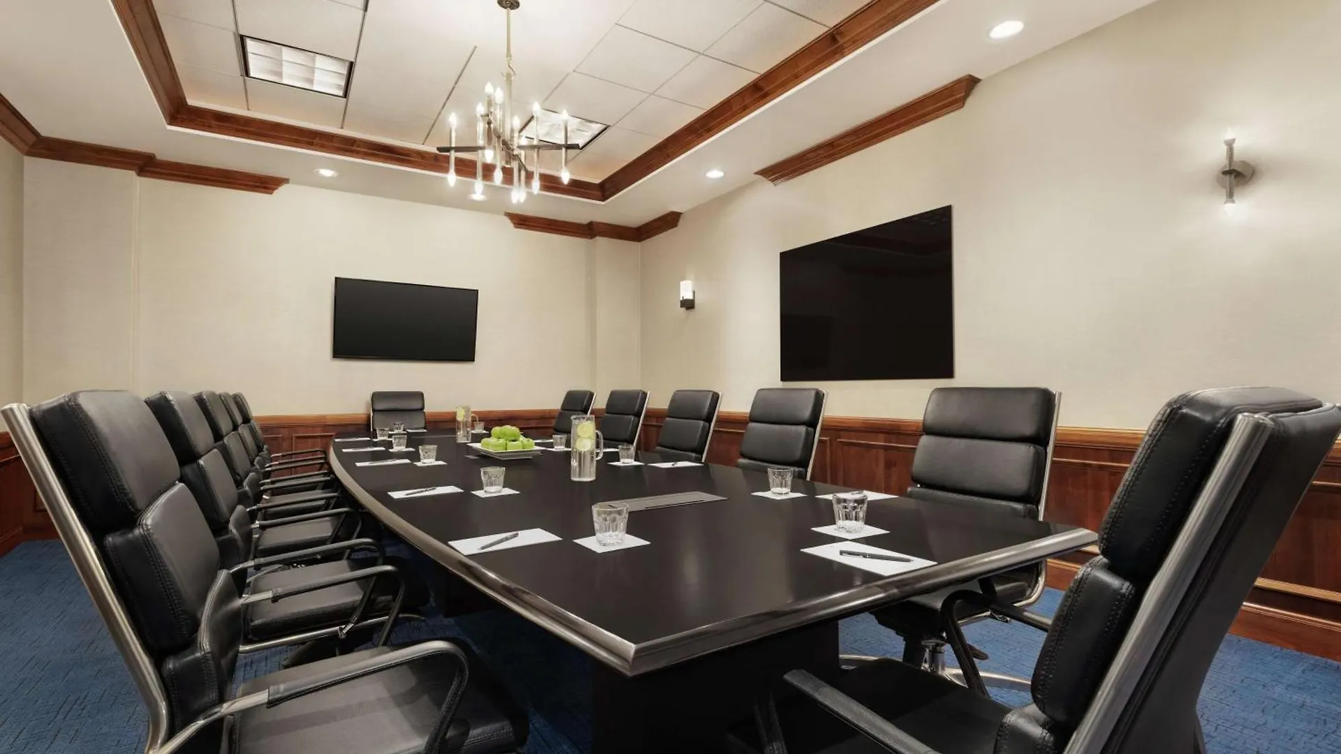 Embassy Suites By Hilton Denver International Airport 4*,  United States