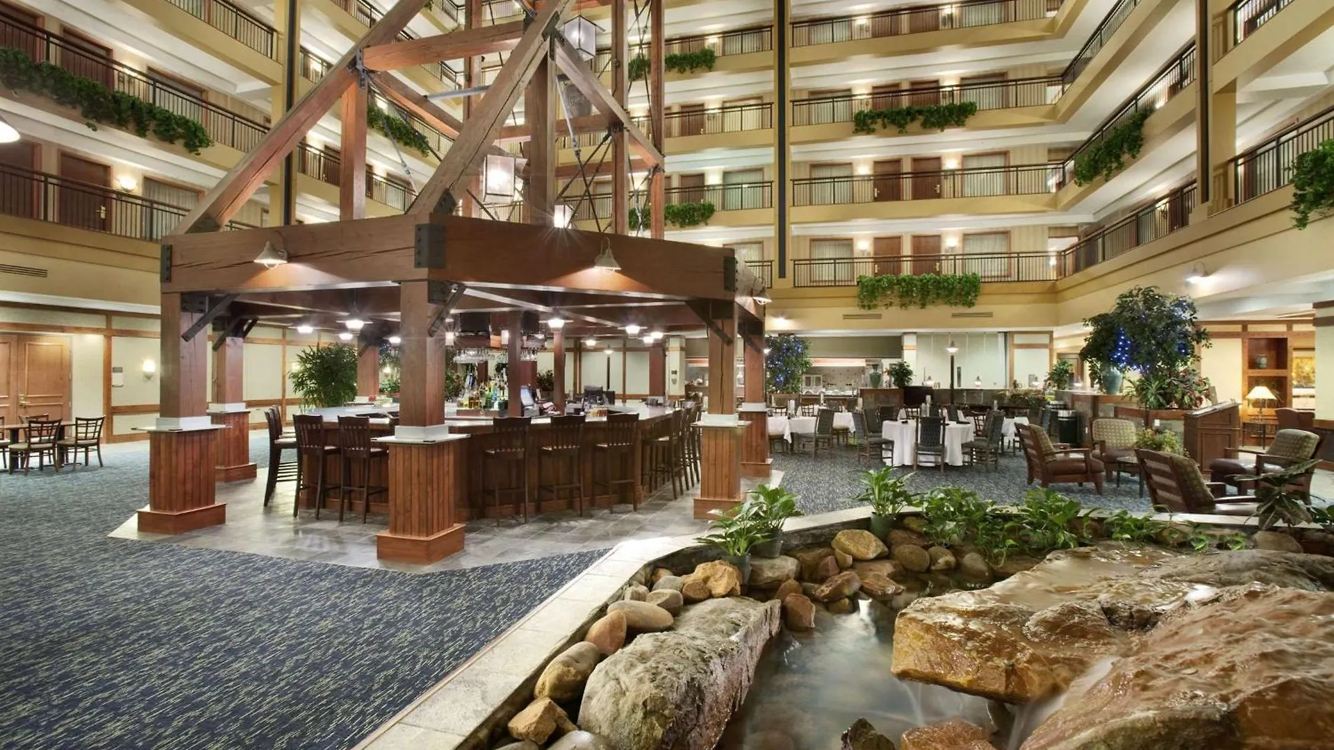 Hotel Embassy Suites By Hilton Denver International Airport